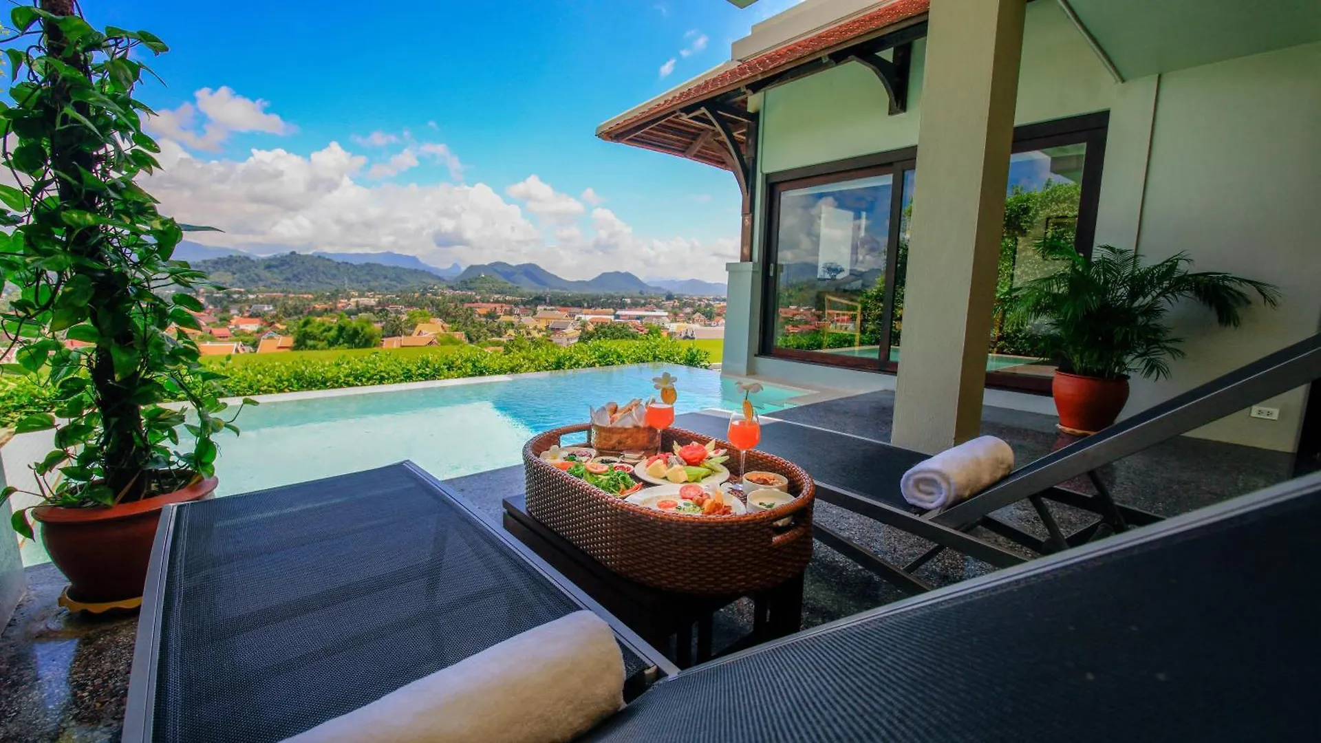 Luangprabang View Hotel 5*, Luang Prabang Laos